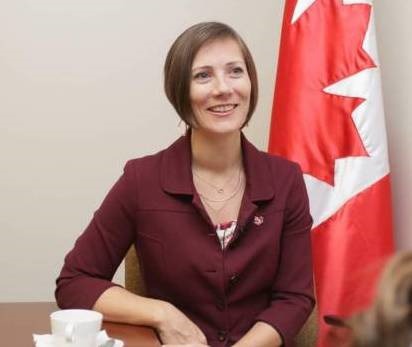 Shauna Hemingway,embajadora de Canadá